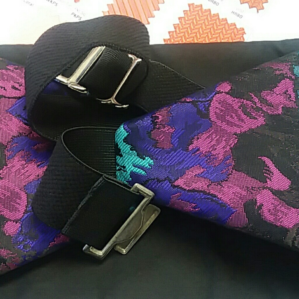 Multi Color Cummerbund Set - Picture 3 of 4